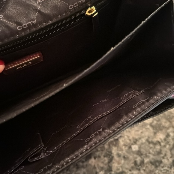 Aldo Valstrona crossbody - Picture 10 of 13